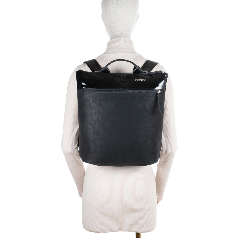 detail Dámský batoh RIEKER C2546-154-061 černá W5