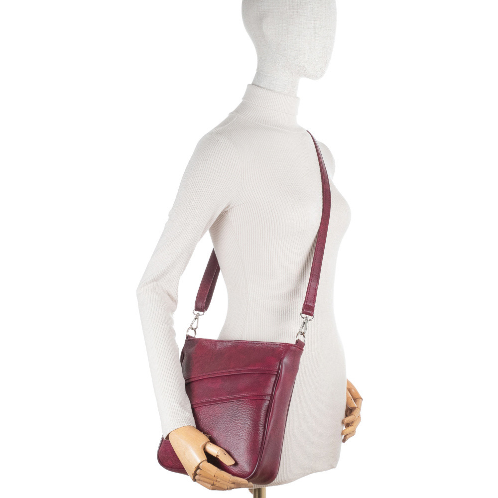 detail Dámská kabelka RIEKER C2236-199/25-073/25-1 červená W5