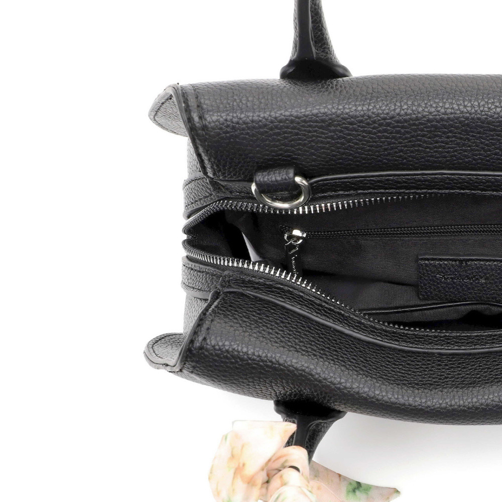 detail Dámská kabelka TAMARIS 34211-100 černá S6