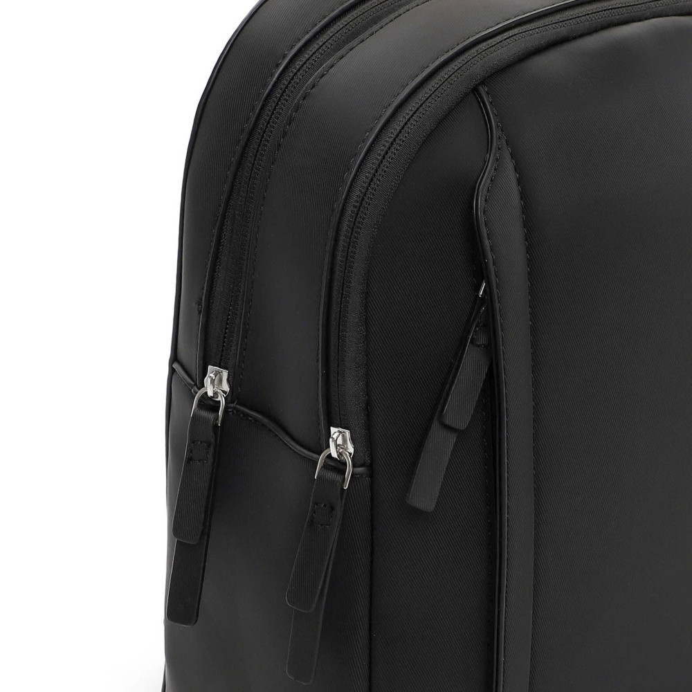 detail Dámský batoh TAMARIS 34410-100 černá S6