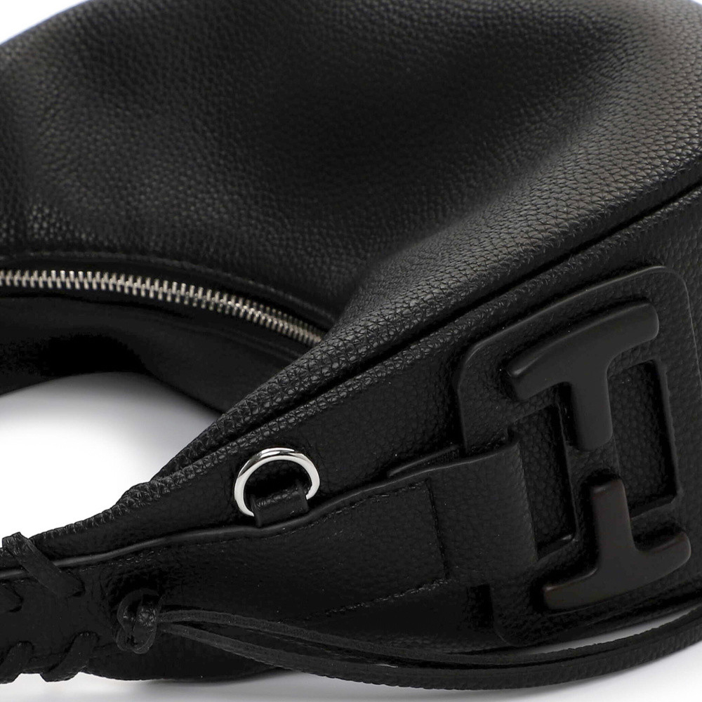 detail Dámská kabelka TAMARIS 34481-100 černá S6