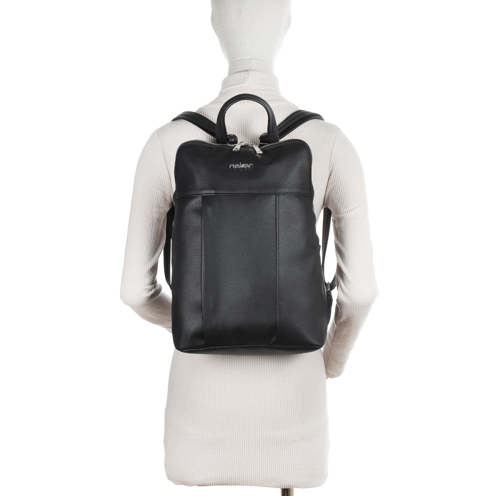 detail Dámský batoh RIEKER C2502-029 černá W5