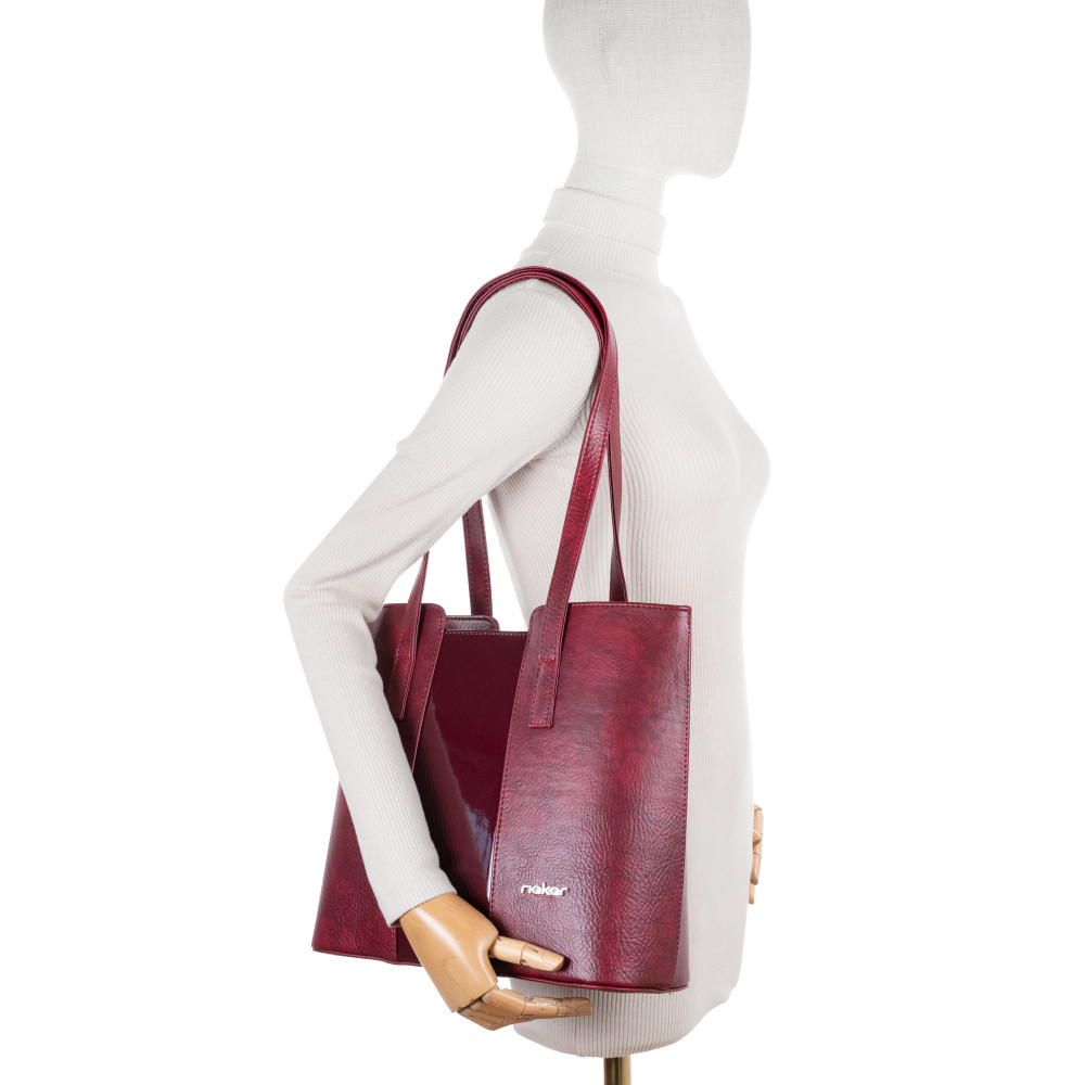 detail Dámská kabelka RIEKER C2549-199/25-073/25-1 červená W5