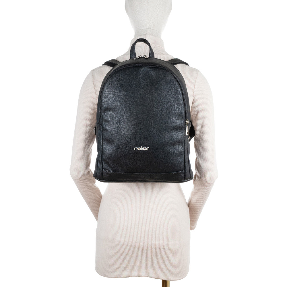 detail Dámský batoh RIEKER C2421-029 černá W5