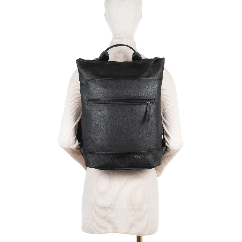 detail Dámský batoh RIEKER C2605-029 černá W5