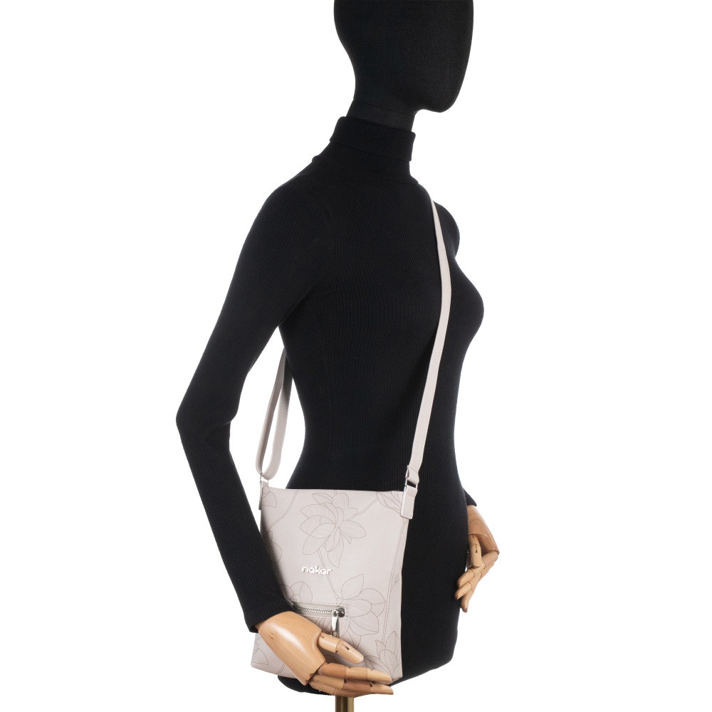 detail Dámská kabelka RIEKER C2542-168-LOT-BES F/S6