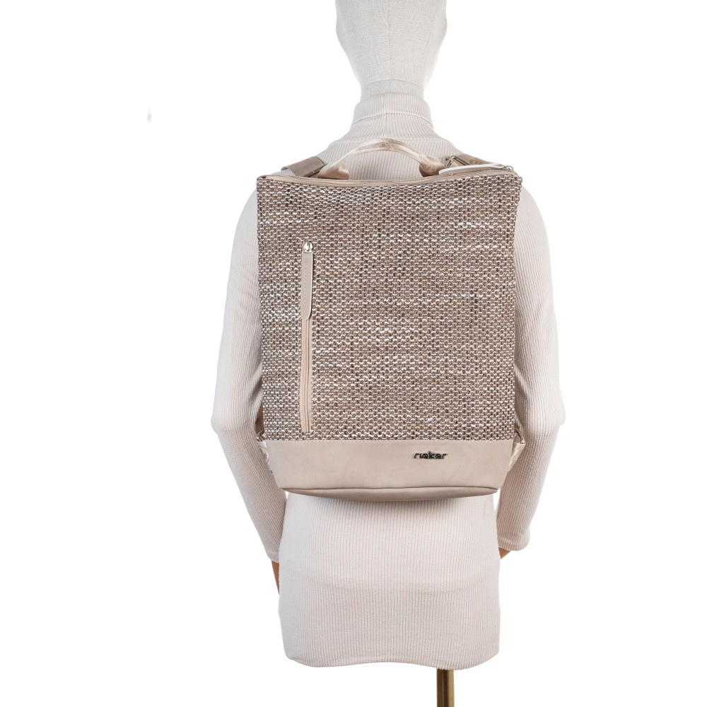 detail Dámský batoh RIEKER C2534-144/2-203/111 hnědá S6