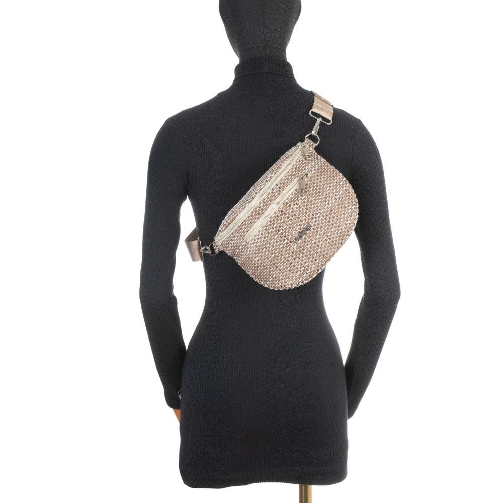 detail Dámská ledvinka RIEKER C2541-144/2 hnědá S6