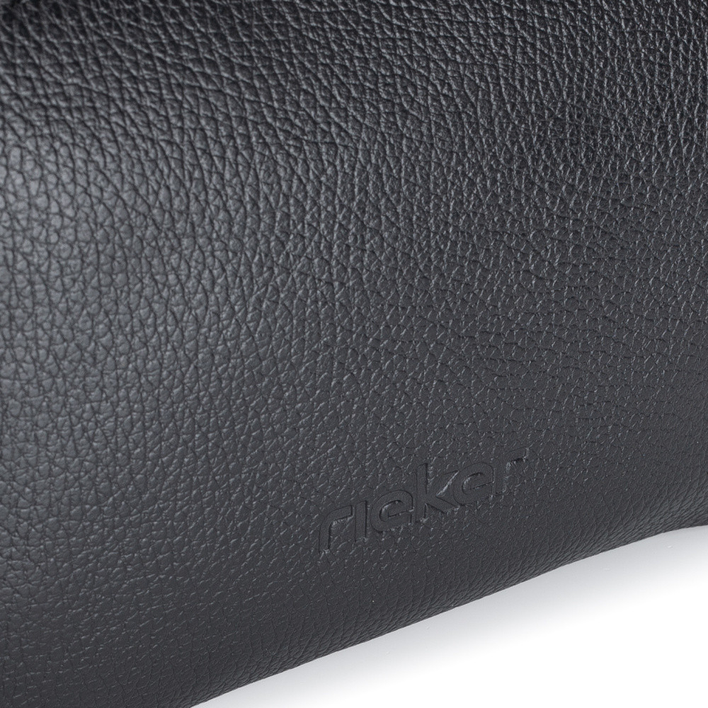 detail Dámská kabelka RIEKER TR220 černá W6