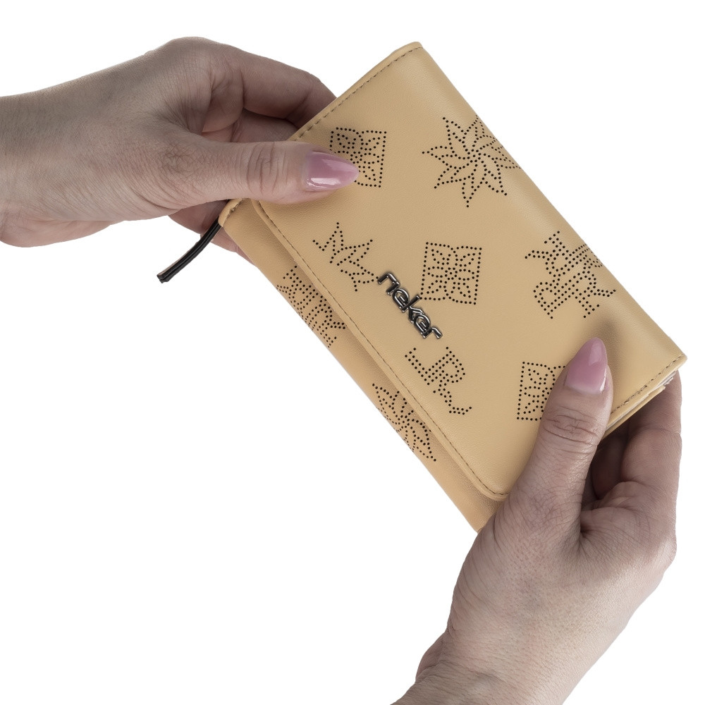 detail Dámská peněženka RIEKER RIE-20200240-W2 žlutá