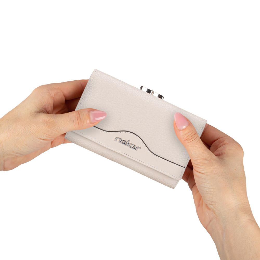 detail Dámská peněženka RIEKER W182 béžová W5