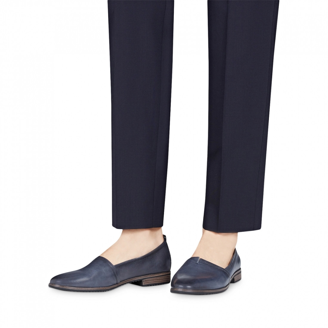 detail Dámská obuv TAMARIS 1-1-24205-22 NAVY LEATHER 848