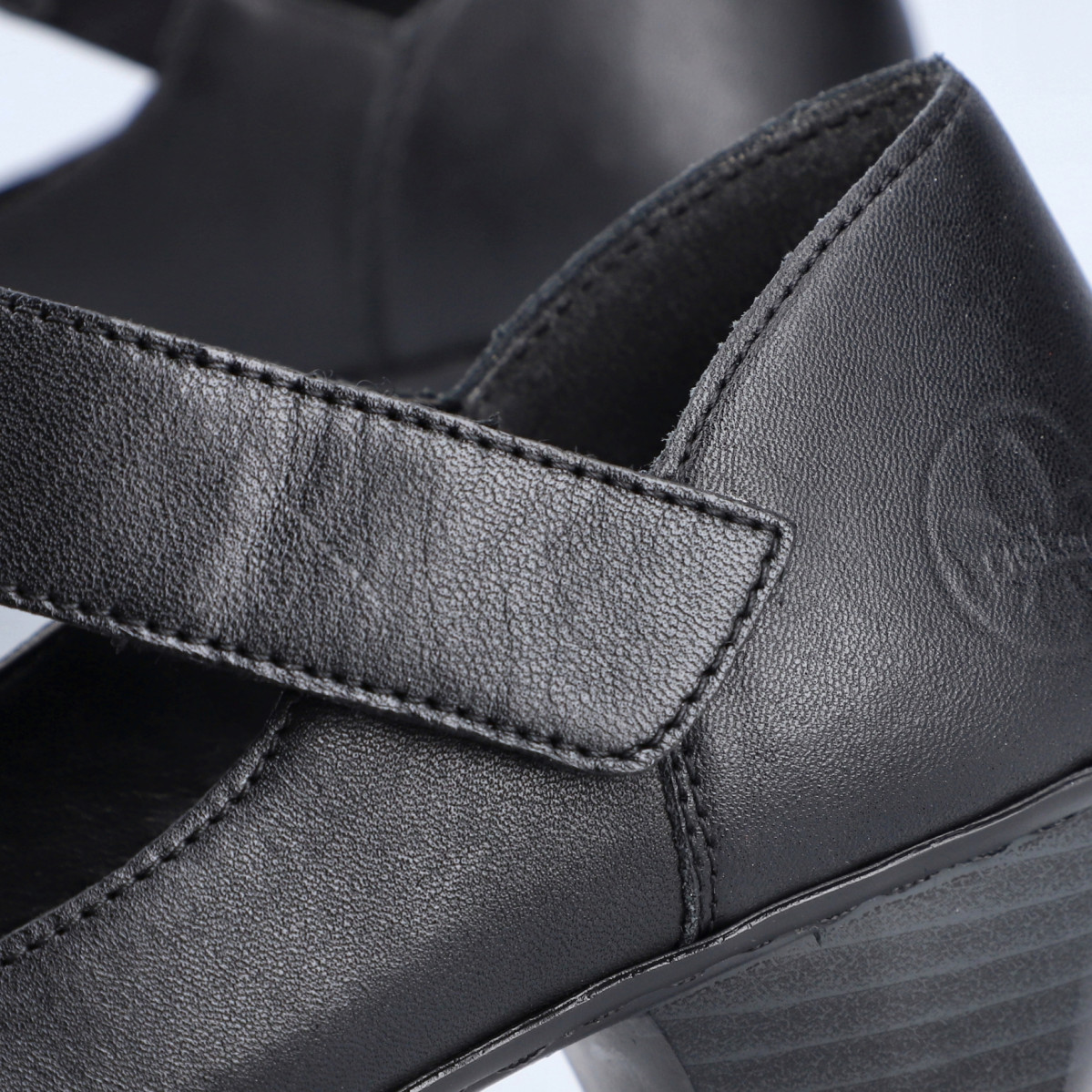 detail Dámské lodičky RIEKER RIE-10103976-S3 černá