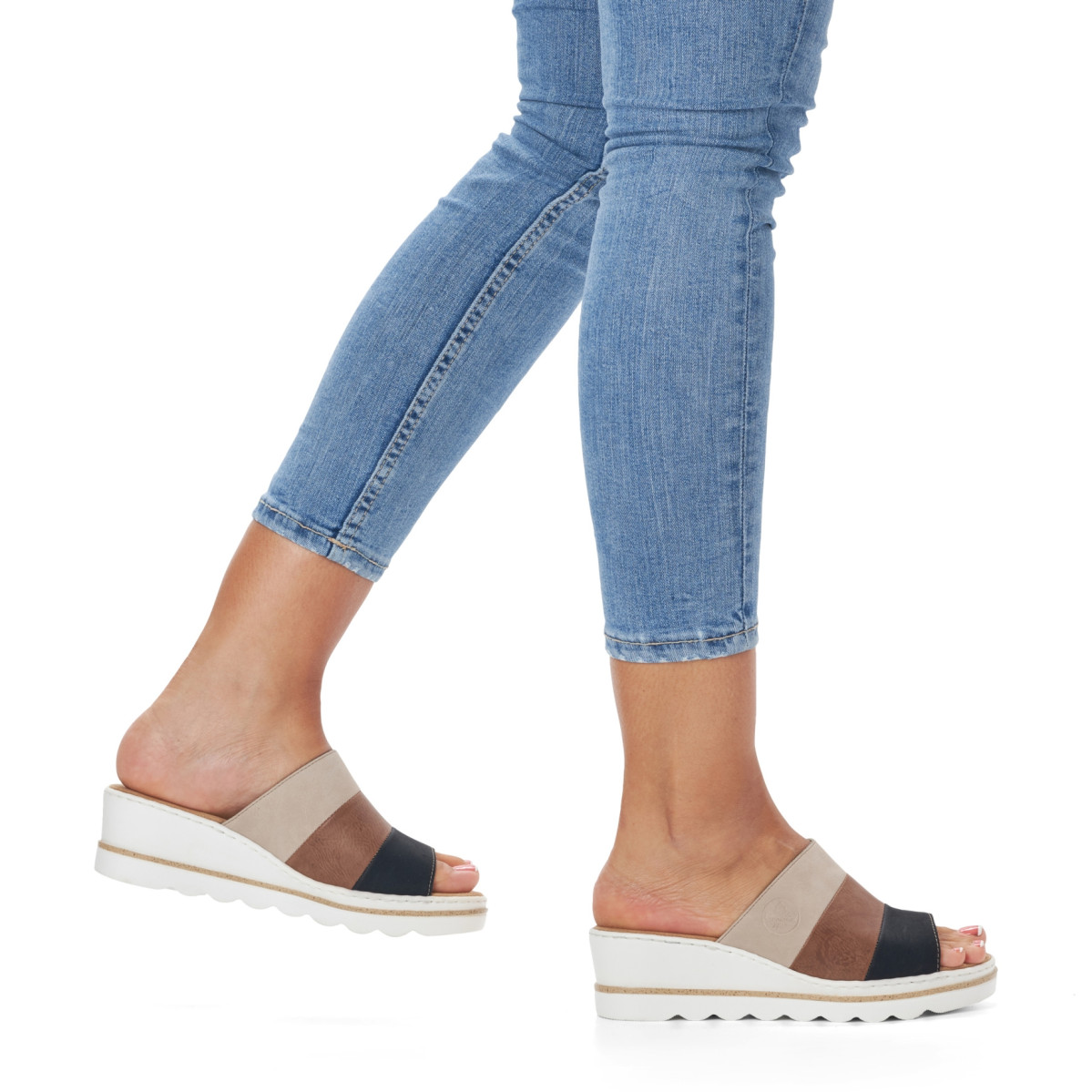 detail Dámské nazouváky RIEKER 67492-64 béžová S4