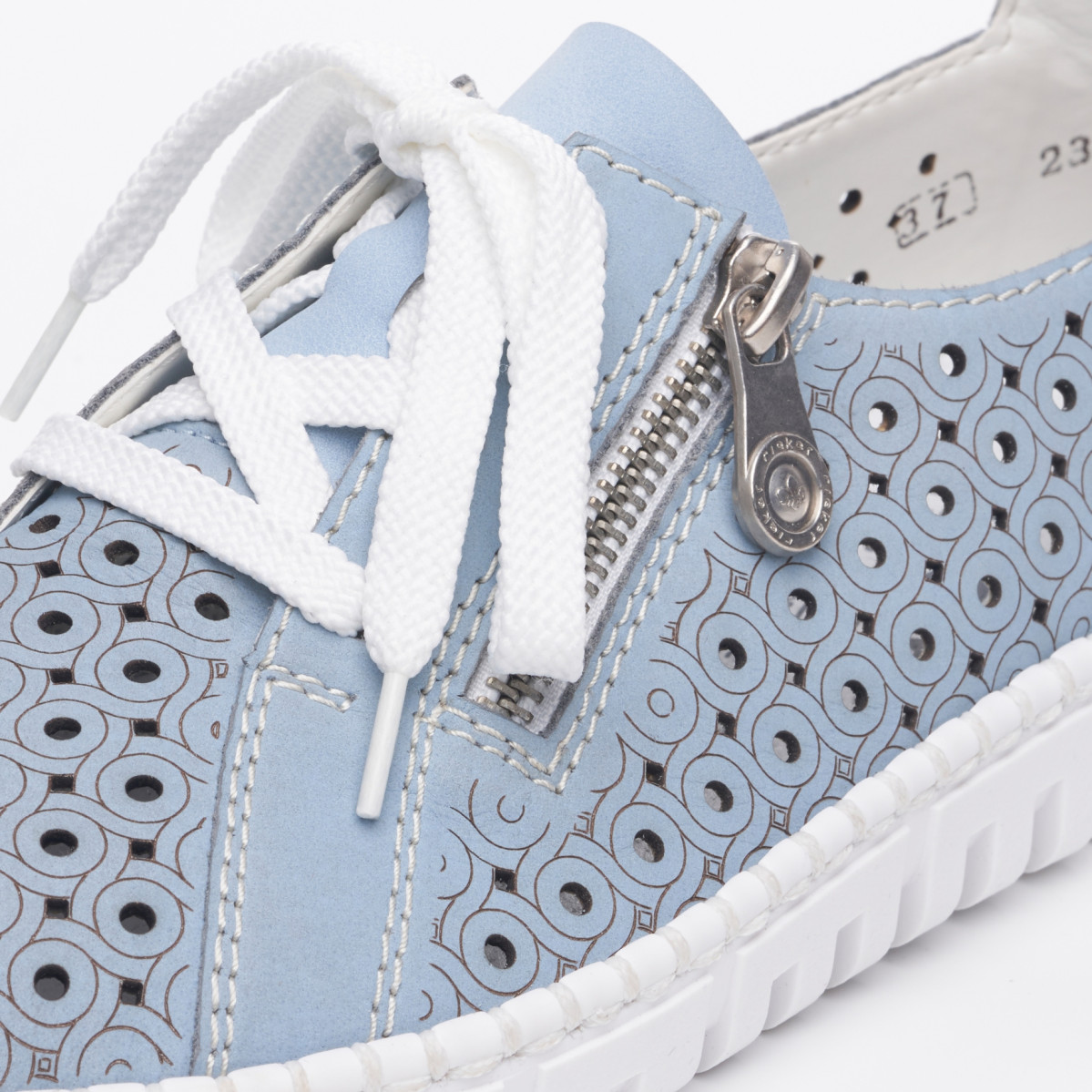 detail Dámské polobotky RIEKER M2300-10 modrá S3