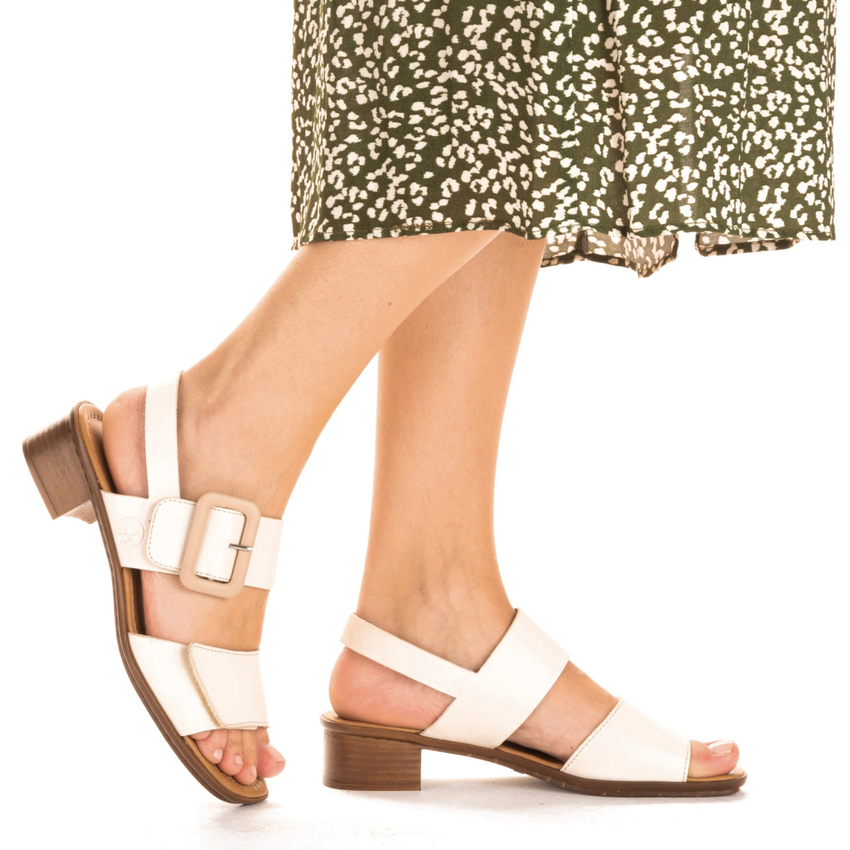 detail Dámské sandály RIEKER 62663-60 béžová S5