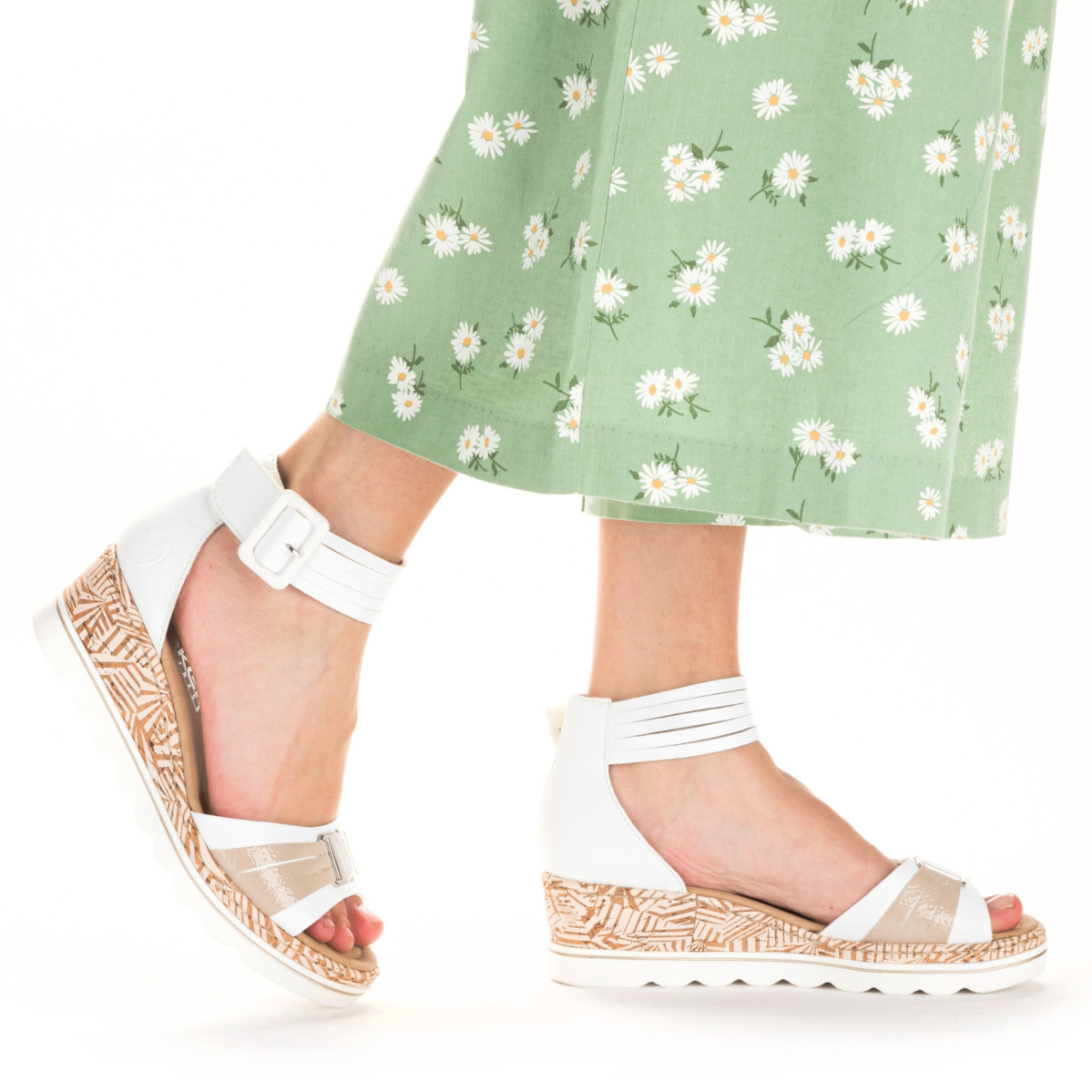 detail Dámské sandály RIEKER 67191-80 bílá S4