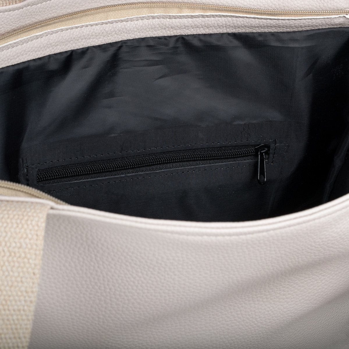 detail Dámská kabelka RIEKER C0050-107 béžová S3