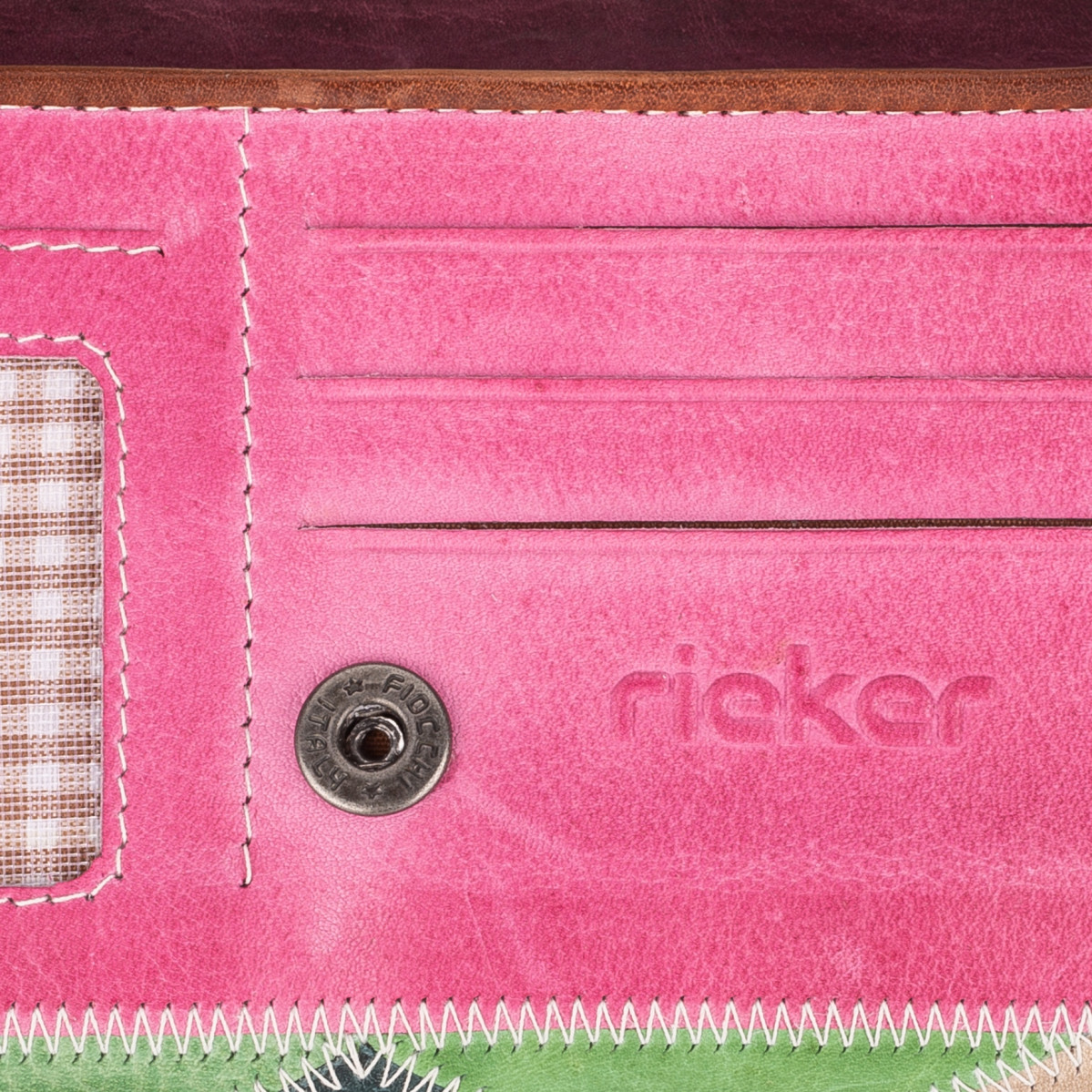 detail Dámská peněženka RIEKER RIE-20200311-W3 hnědá