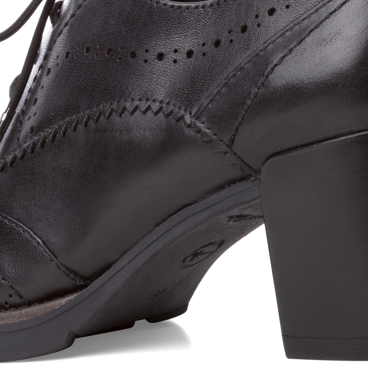 detail Dámské polobotky TAMARIS 23301-27-003 černá W1