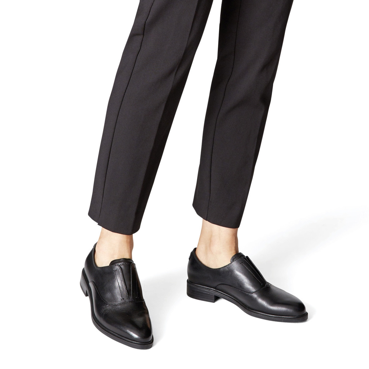 detail Dámské mokasíny TAMARIS TAM-10101462-W1 černá