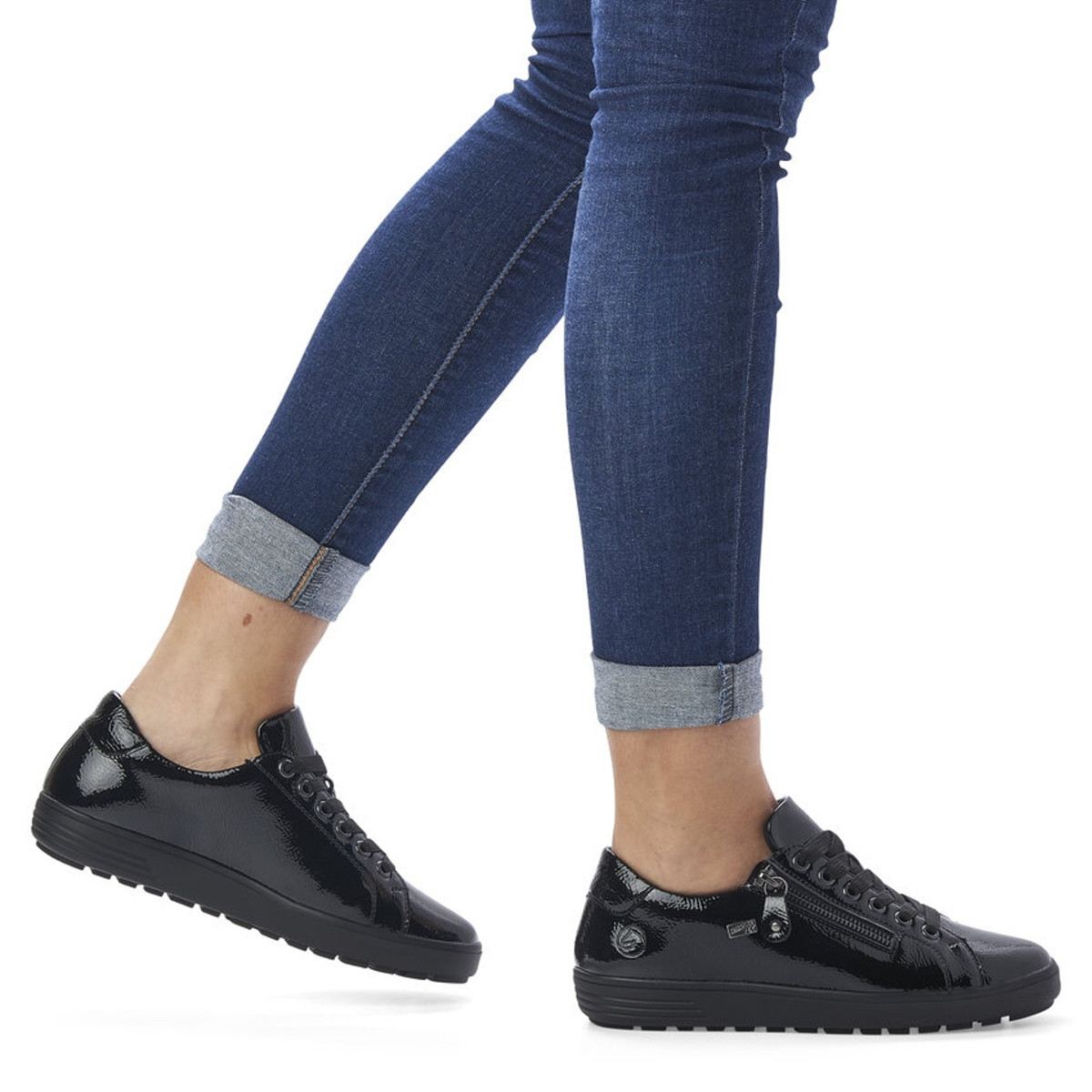 detail Dámské tenisky REMONTE RIE-10101544-W1 černá