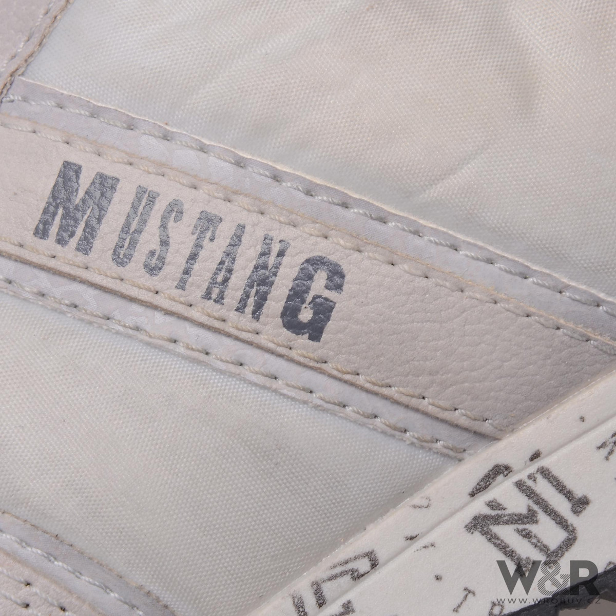 detail Dámská obuv MUSTANG 1226-303-22 HELLGRAU