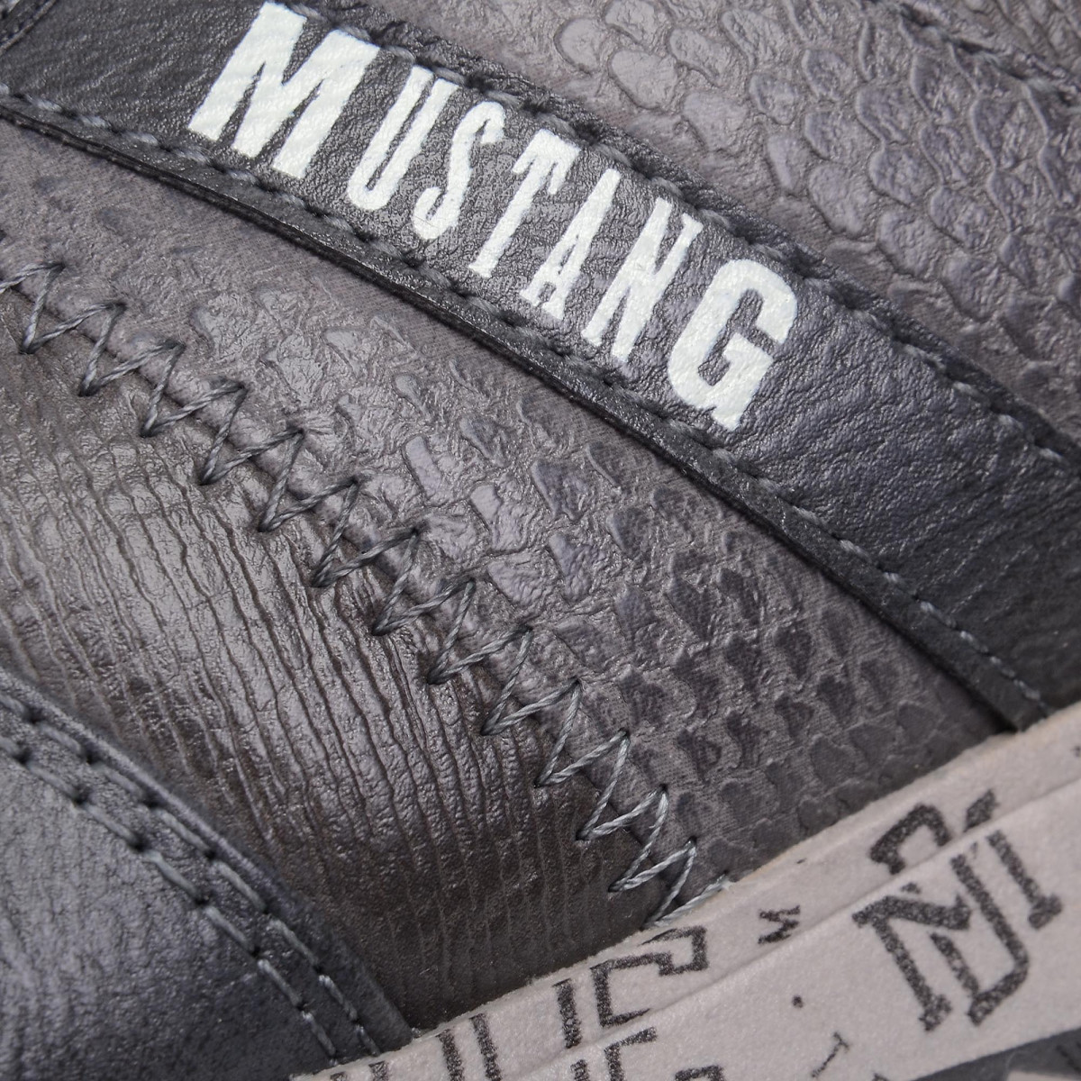 detail Dámská obuv MUSTANG 1226-403-259 GRAPHIT