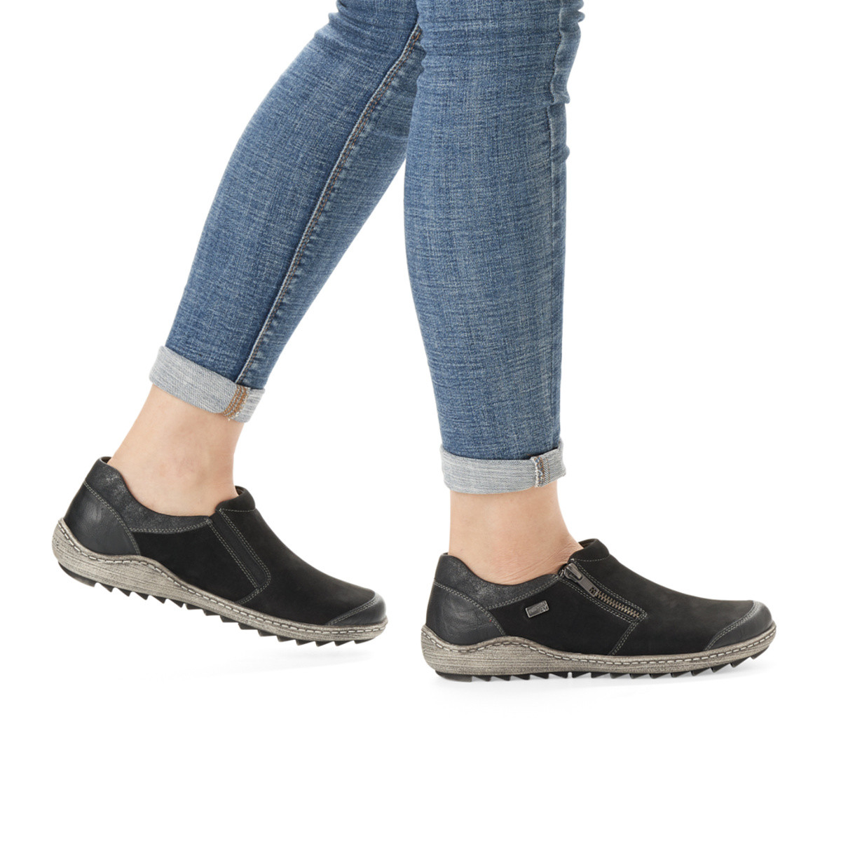 detail Dámské mokasíny REMONTE RIE-1015804-W9 černá