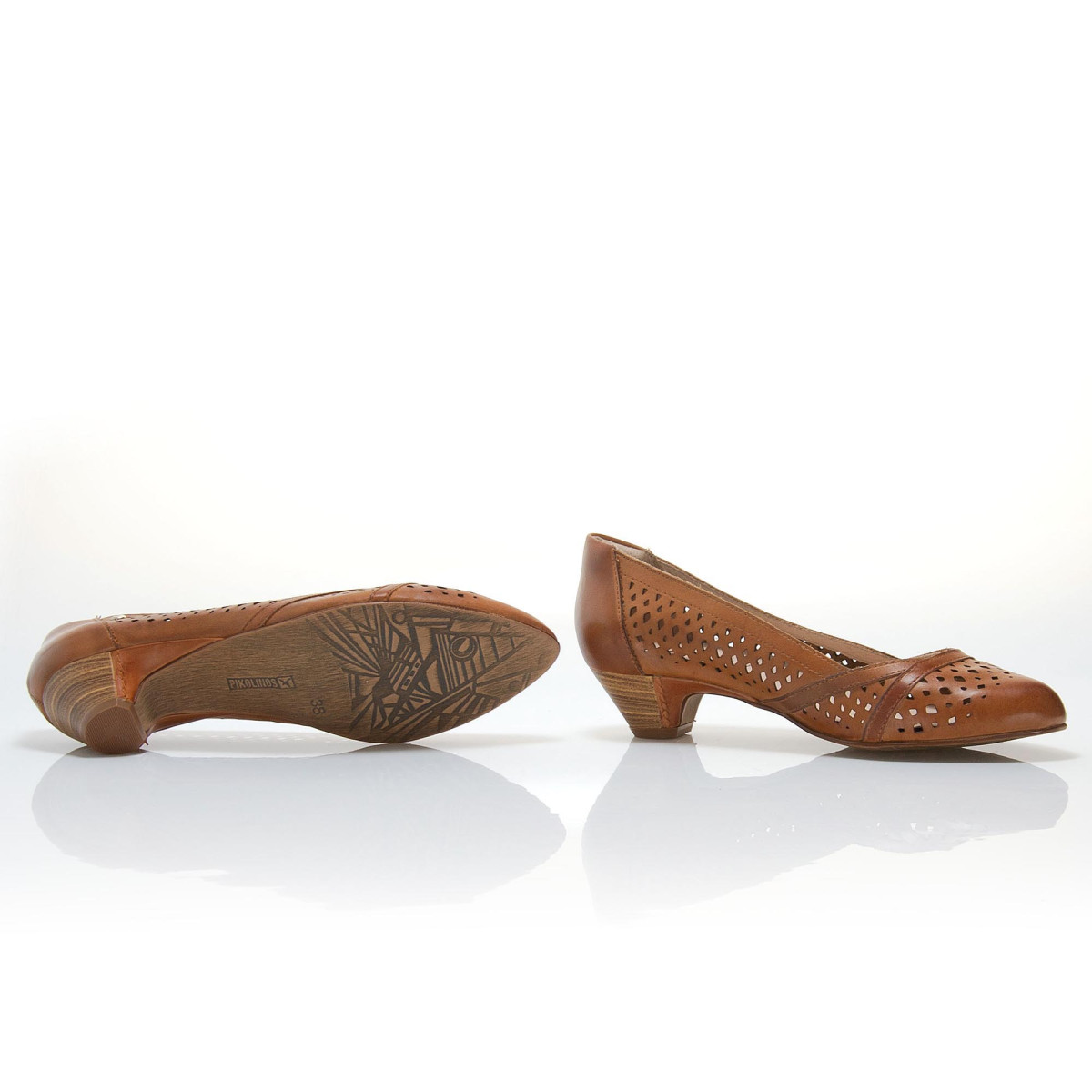 detail Dámské hnědé lodičky PIKOLINOS W4B-1717 BRANDY PIKOLINOS F/S 9