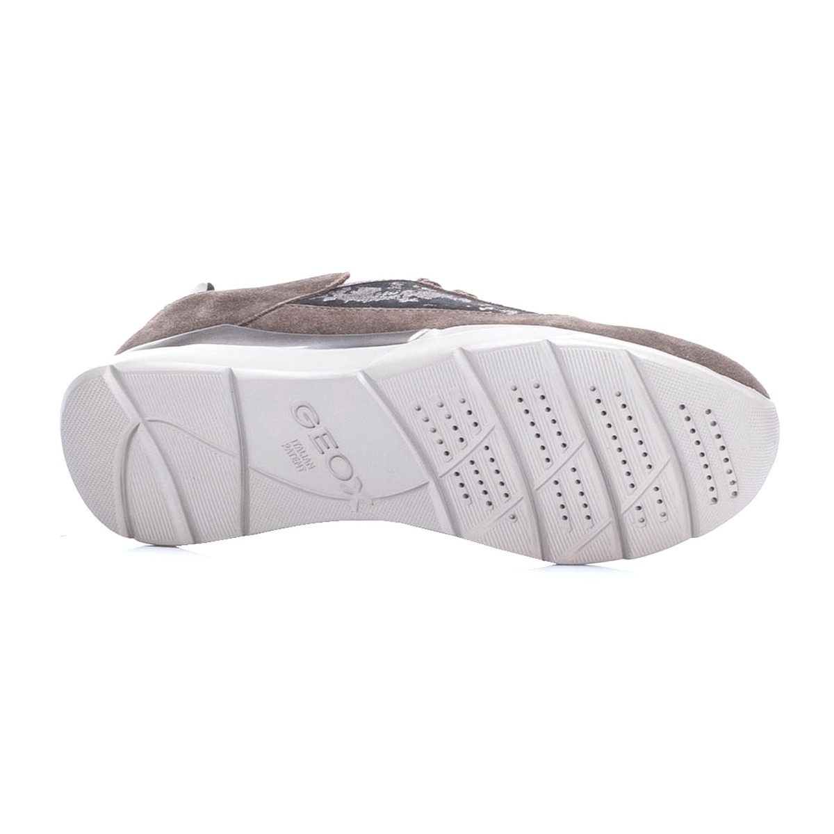 detail Dámské tenisky GEOX GEO-1017622-W9 hnědá