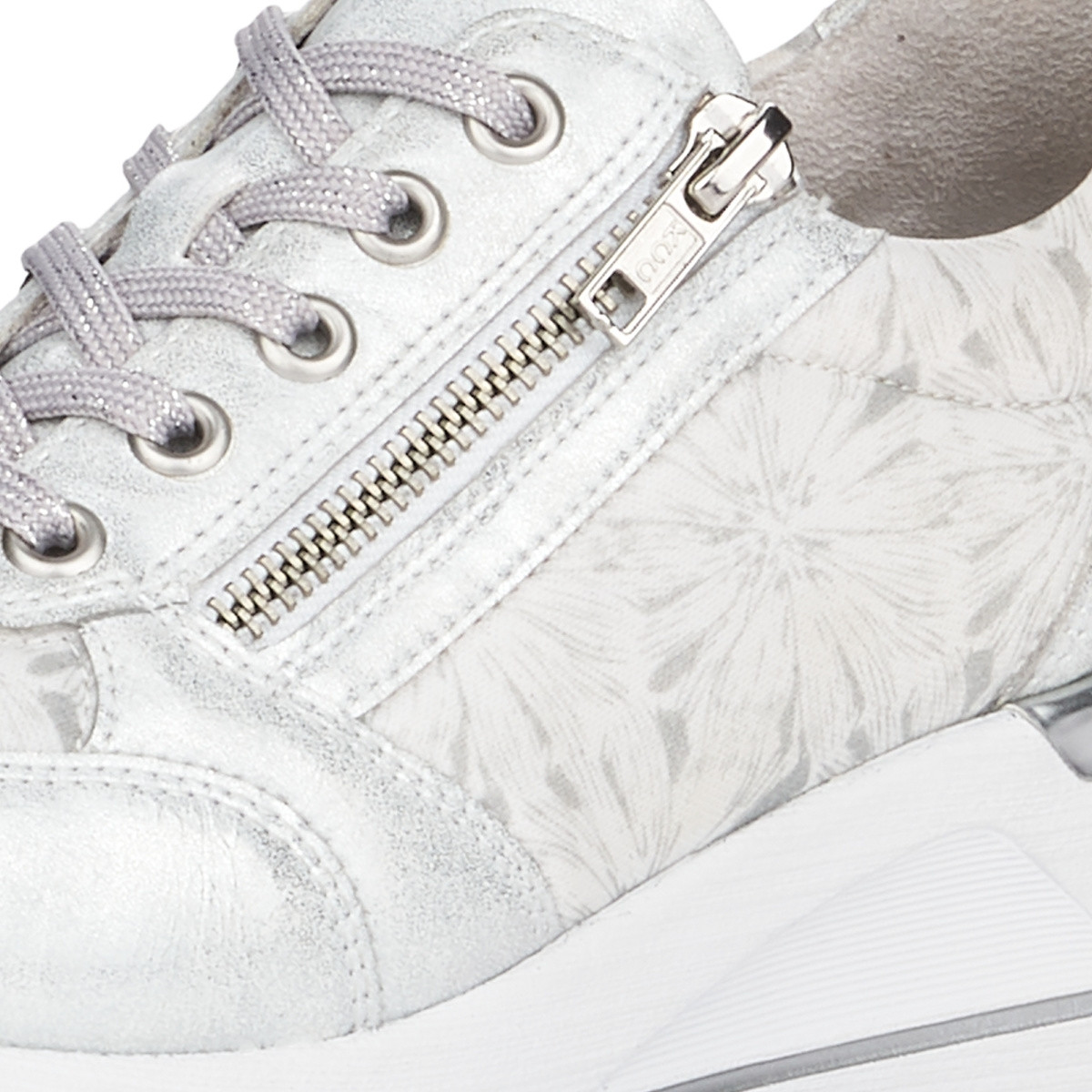 detail Dámské tenisky REMONTE RIE-1018298-S2 stříbrná