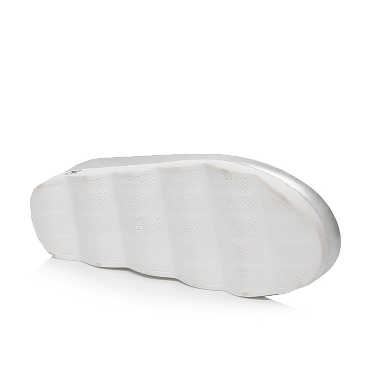 detail Dámské sandály CARINII CAR-10200041-S0 stříbrná