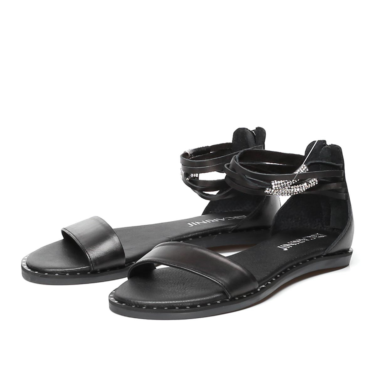 detail Dámské sandály CARINII B5624-E50 černá S0