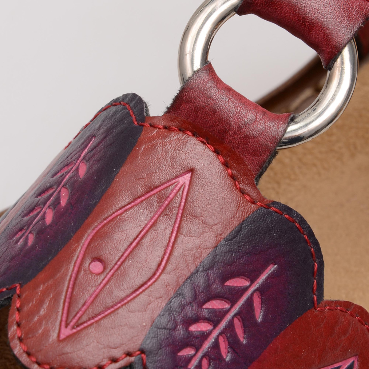 detail Dámské nazouváky RIEKER RIE-1023077-S7 vínová