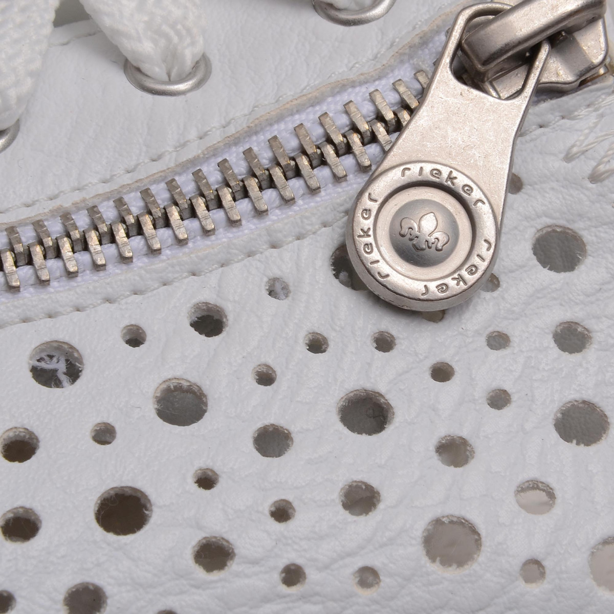 detail Dámská obuv RIEKER M7917/80 WEISS F/S 7