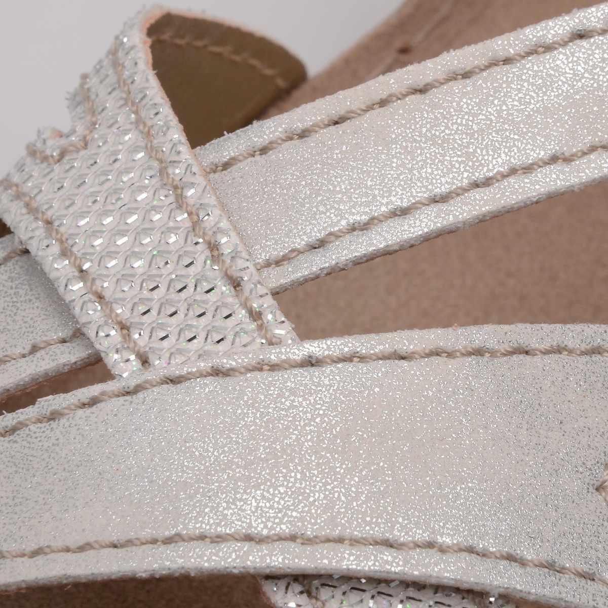 detail Dámská obuv INBLU EK000003 001 BIANCO INBLU