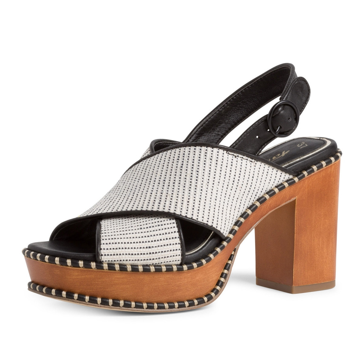 detail Dámské sandály TAMARIS TAM-1027076-S0 bílá