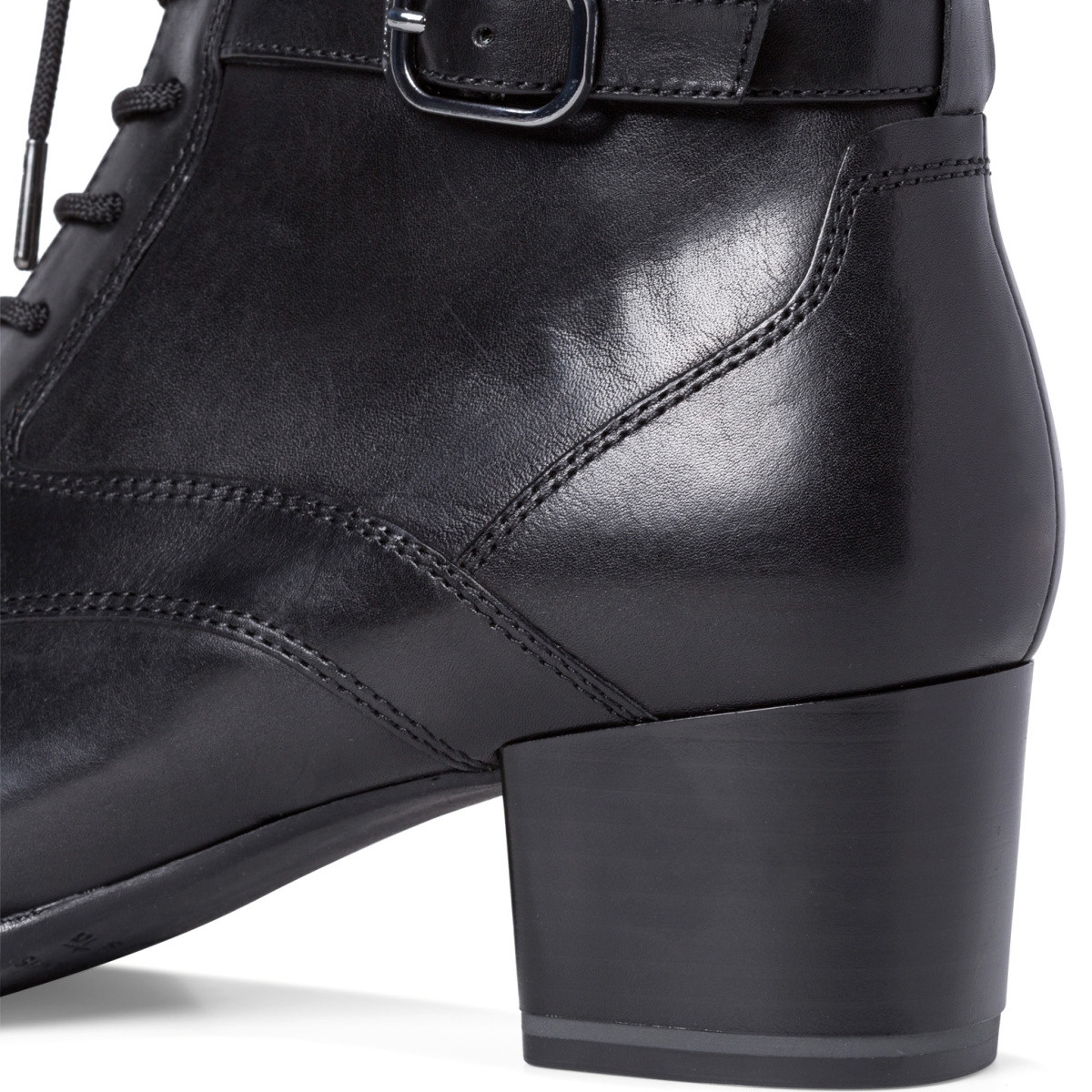 detail Dámská kotníková obuv TAMARIS 25118-27-001 černá W1