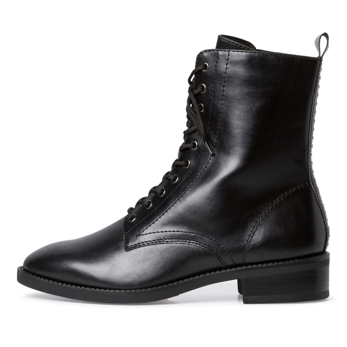 detail Dámská kotníková obuv TAMARIS 25139-37-001 černá W1