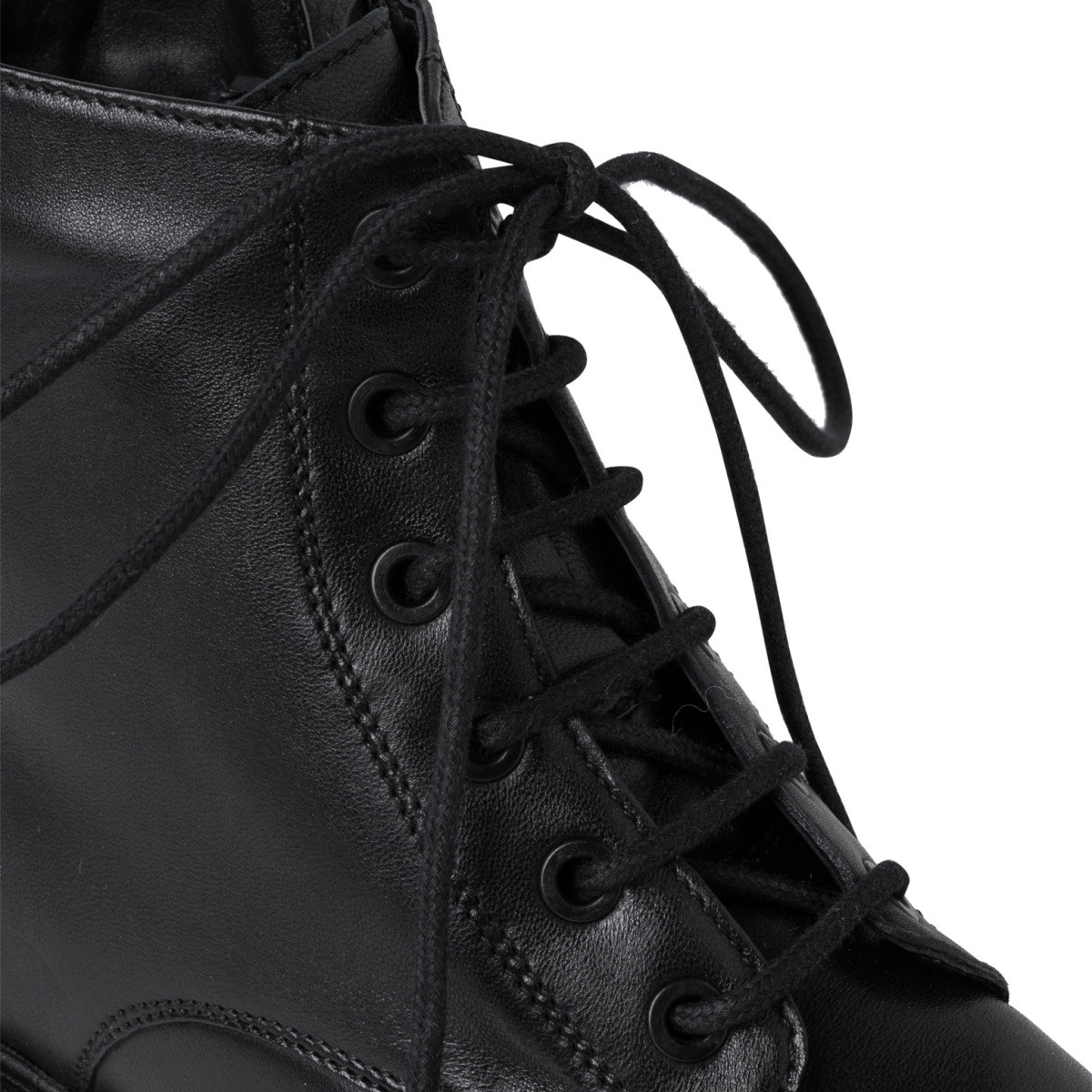 detail Dámská obuv TAMARIS TAM-10301403-W1 černá