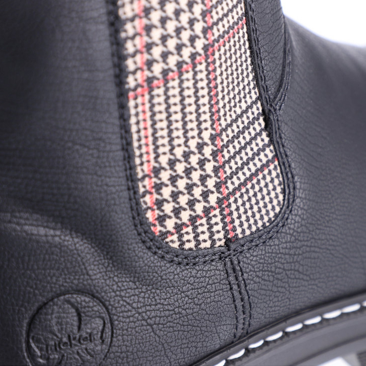 detail Dámska členková obuv RIEKER 76190-01 čierna W1