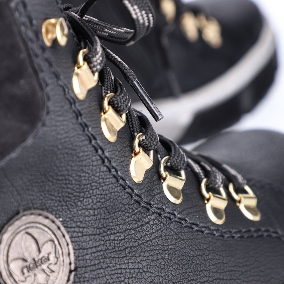 detail Dámská obuv RIEKER RIE-10301680-W1 černá