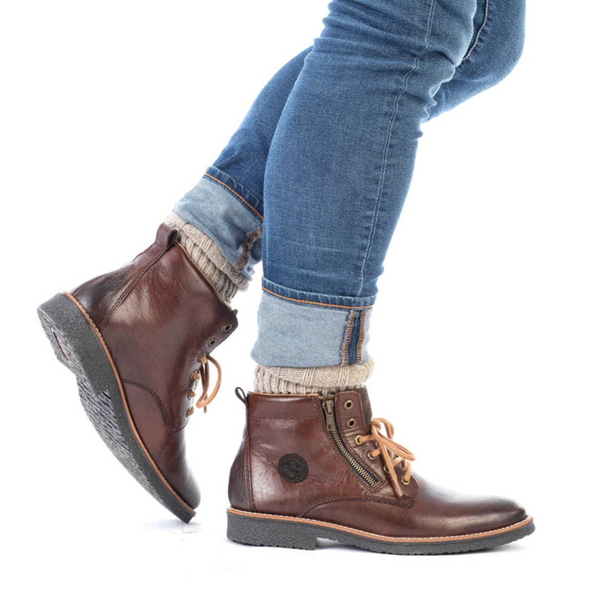 detail Pánská kotníková obuv RIEKER 33643-26 hnědá W1