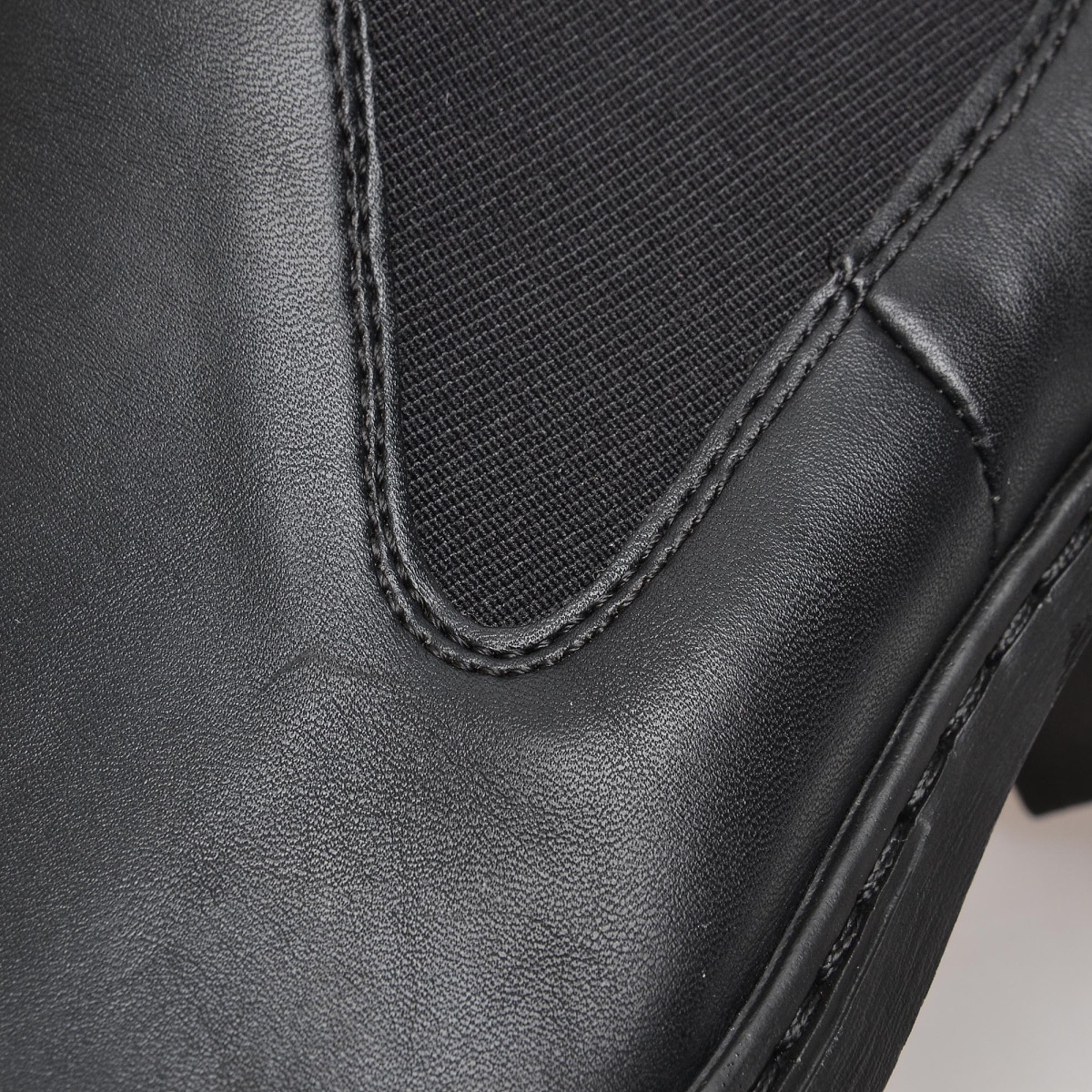 detail Dámská kotníková obuv RIEKER 57690/00 SCHWARZ H/W 8