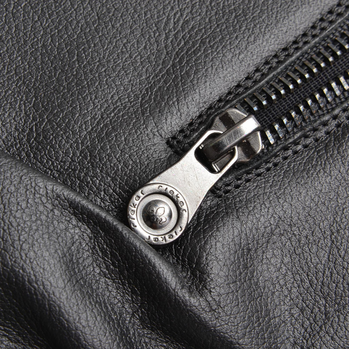 detail Dámské černé kozačky RIEKER X2471/00 SCHWARZ H/W 8