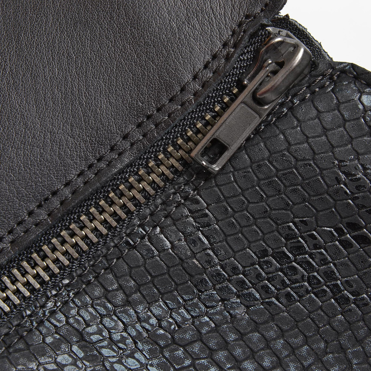 detail Dámská obuv RIEKER - REMONTE R2674/01 SCHWARZ H/W 8