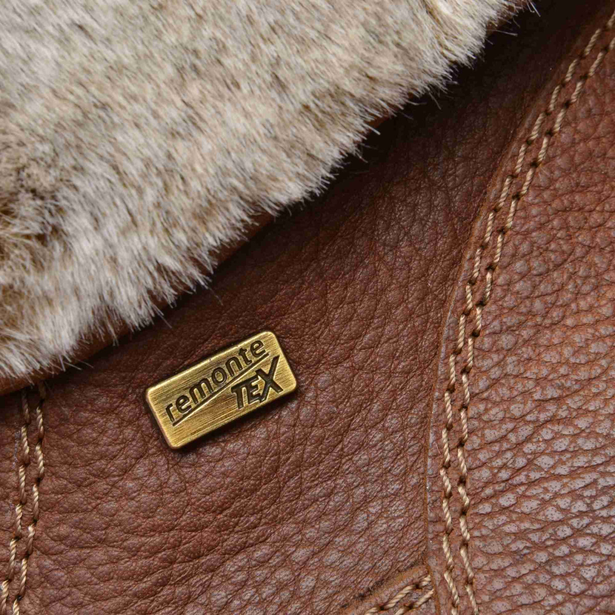 detail Dámská kotníková obuv REMONTE D7474-24 hnědá W0