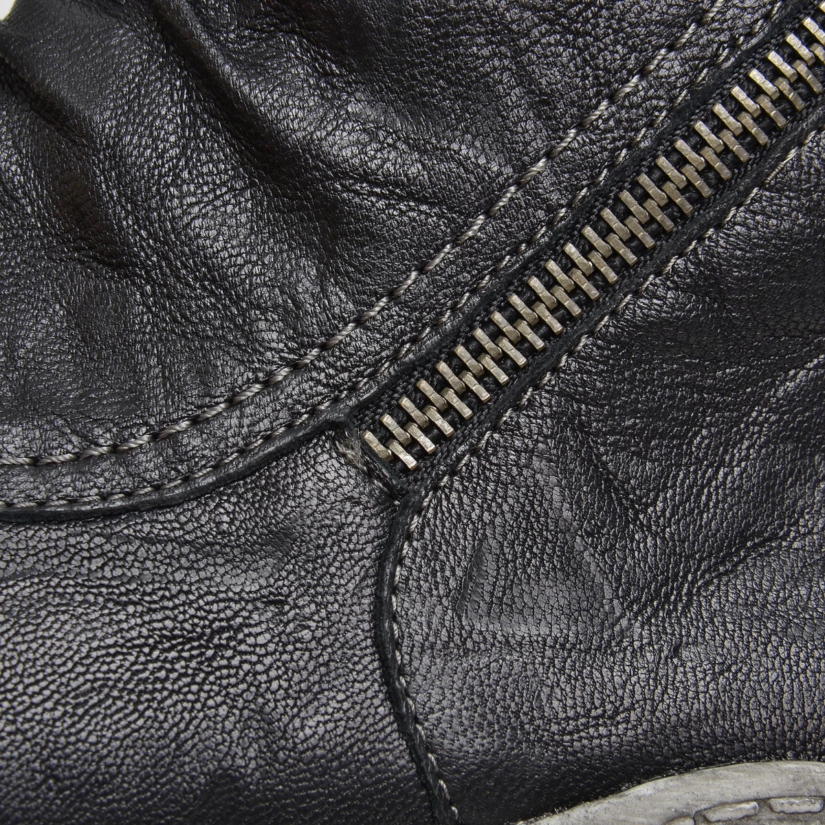 detail Dámska členková obuv REMONTE R1475-01 SCHWARZ H/W 9