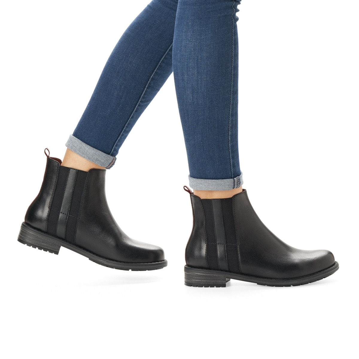 detail Dámská obuv REMONTE RIE-1036936-W9 černá